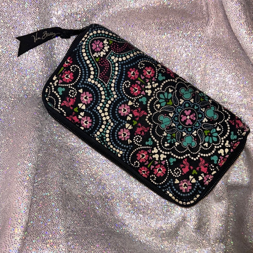 Vera Bradley Disney Mickey Medallion Wallet